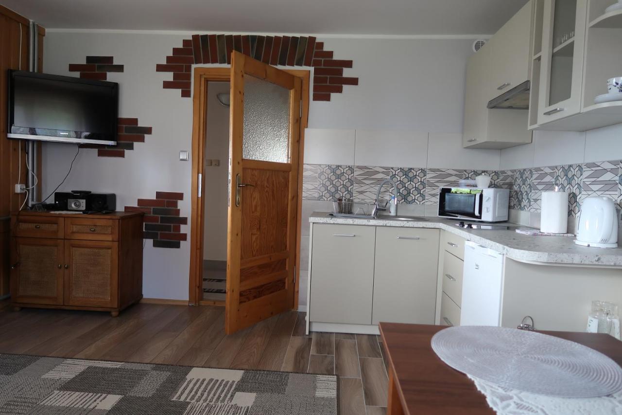 Apartamenty- Mieszkania Wakacyjne Чарна-Гура Экстерьер фото